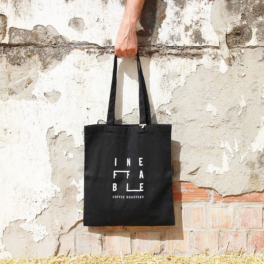 Tote Bag 1 Tote Bag algodón 100% orgánico Ethically Produced – AZO Free. Control Union certified cotton. Dimensiones: 38 x 42 cm. Capacidad: 10 lt.