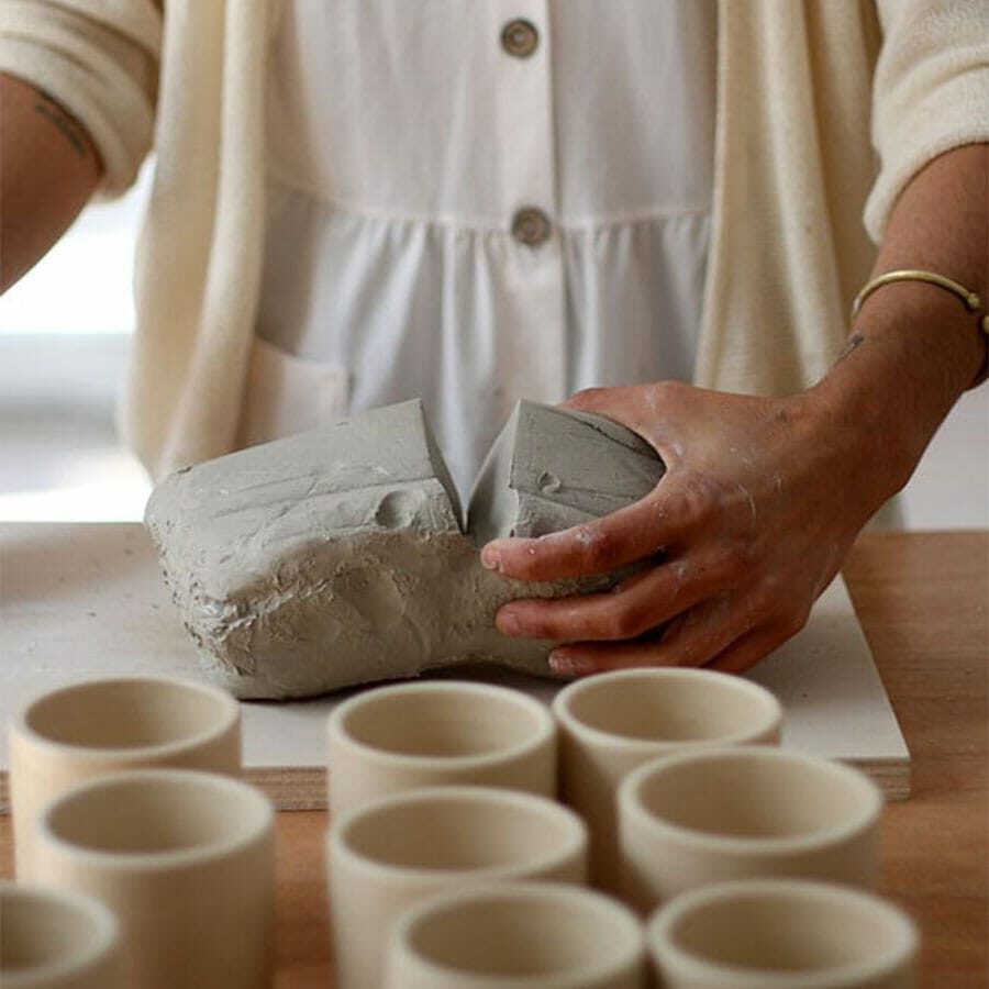 Taza Ineffable x Virgen para café con capacidad de 230ml.
