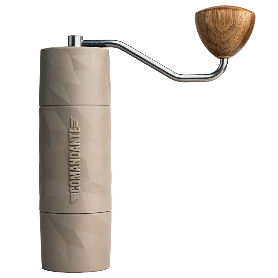 Molinillo Comandante X25 Trailmaster 1 Molinillo de café manual Comandante C40 X25 Trailmaster Dune con fresas cónicas de acero inoxidable martensítico con un alto contenido en nitrógeno altamente resistentes a las dentaduras.